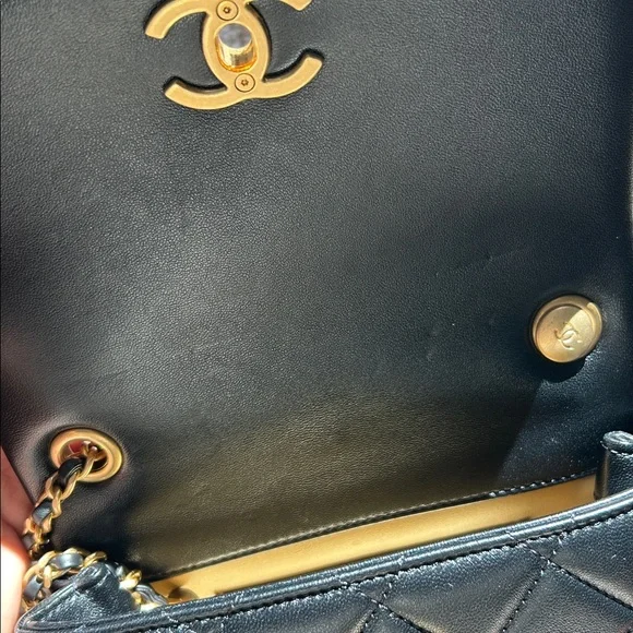 Chanel 2024 mini flap bag. - Picture 10 of 17